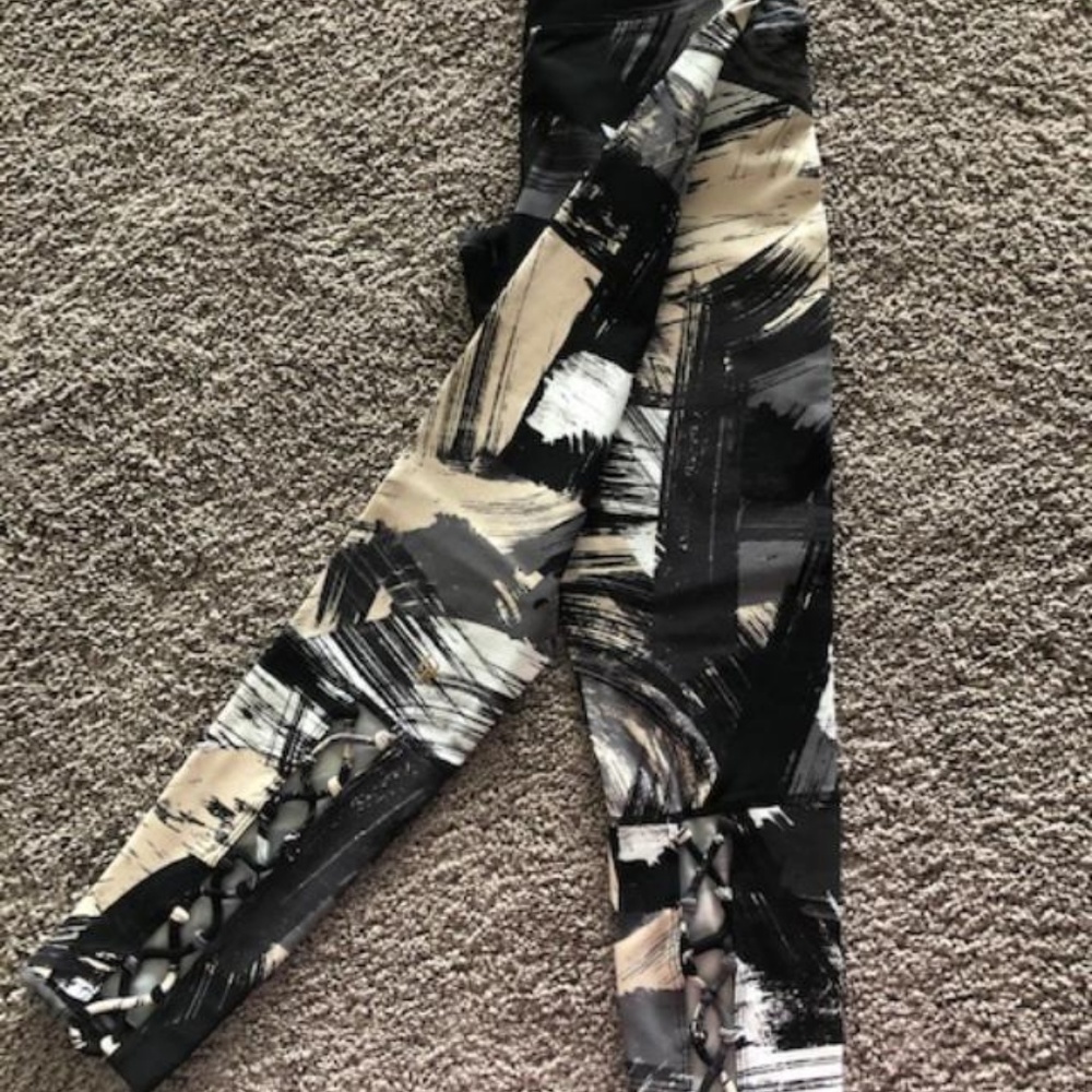 Donna Karan Leggings